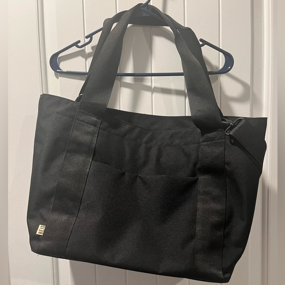 Beis Beisics tote